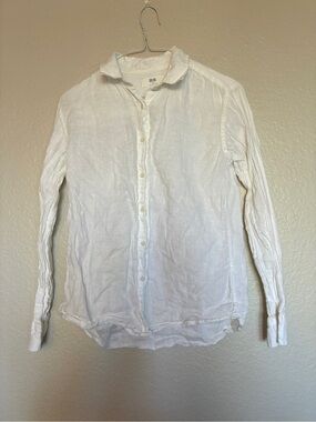 Uniqlo White 100% Linen Button-Down Shirt Women's XS Long Sleeve Collar Classic
